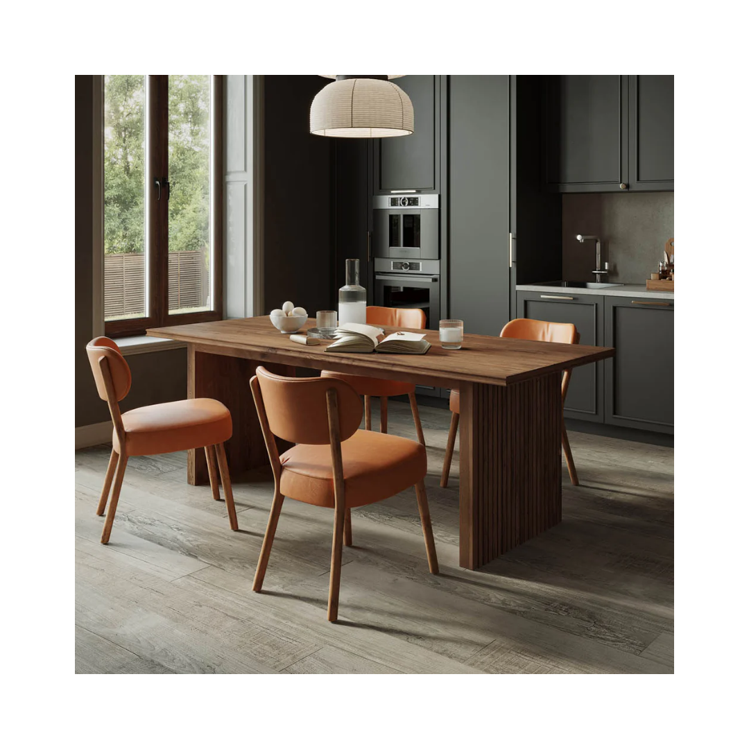 Britanica Dining Table