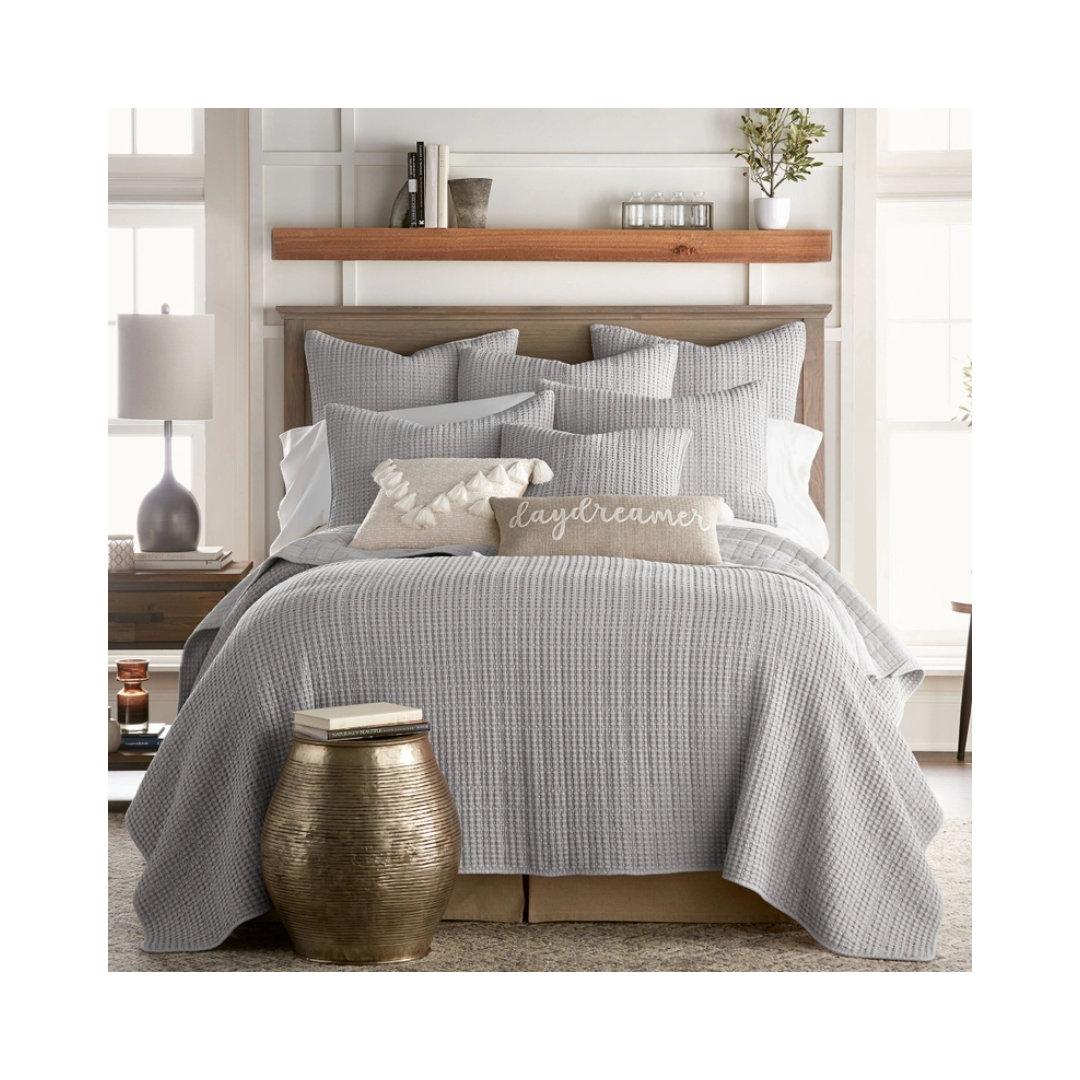 Mills Waffle Quilt Set