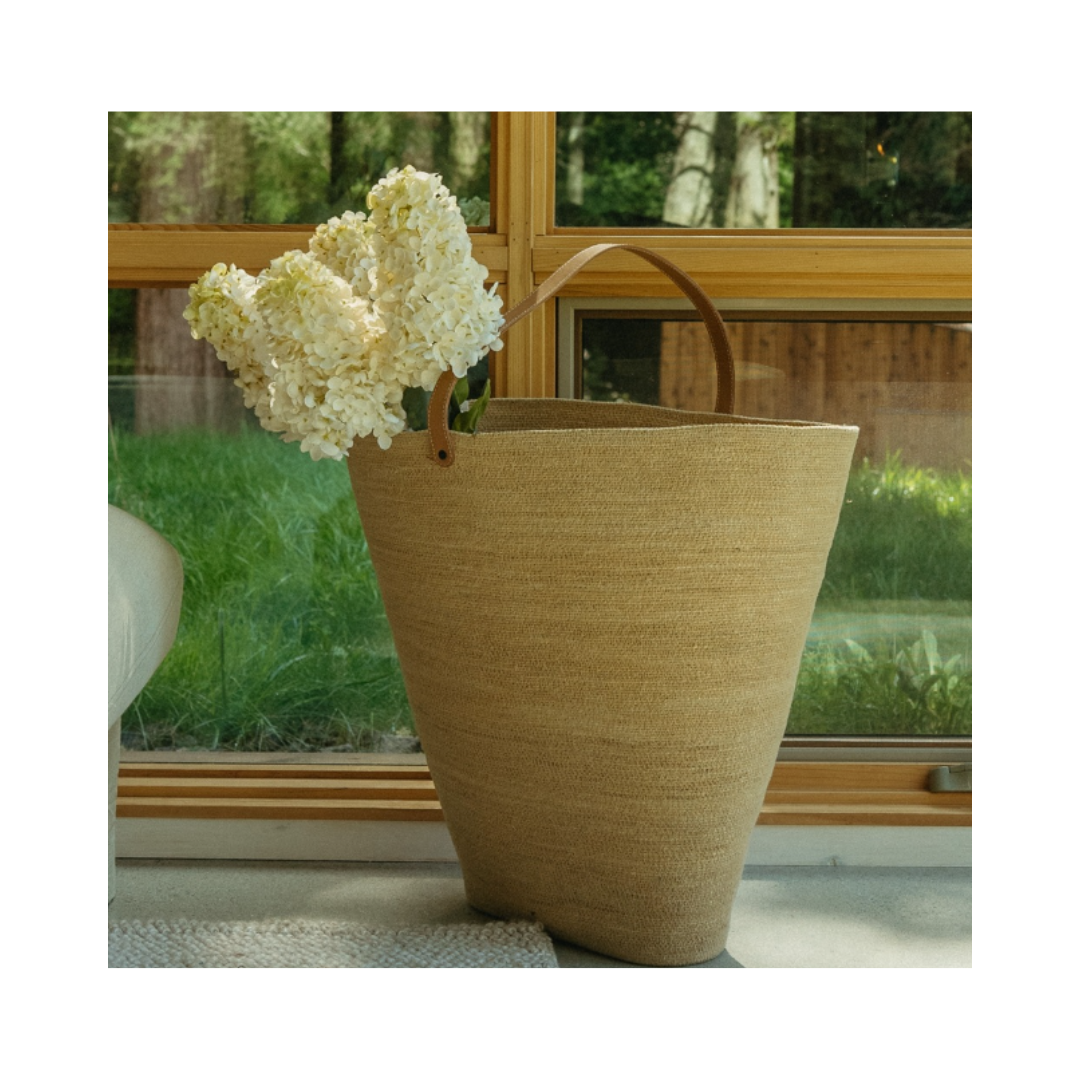 White Paniculata Hydrangea Stem