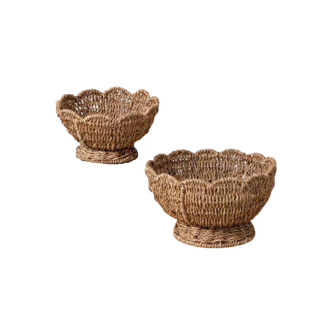 Scalloped Edge Seagrass Bowls