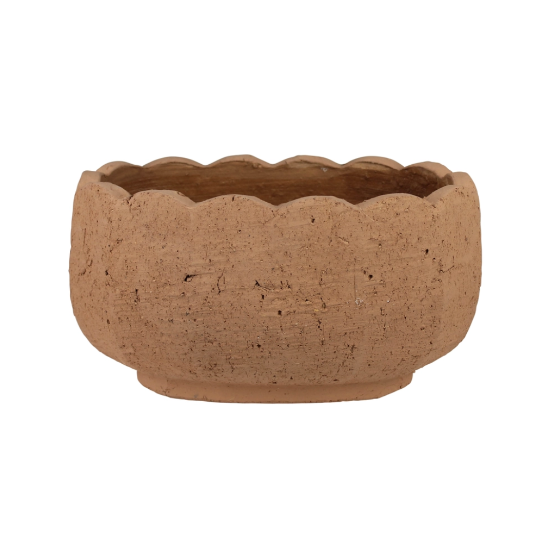 Sophia Scalloped Planter