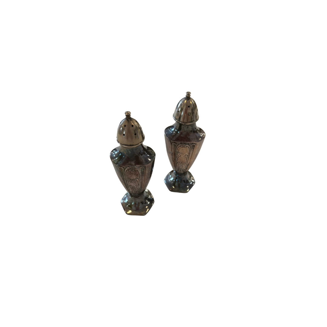 Found EP Lead Salt &amp; Pepper Set