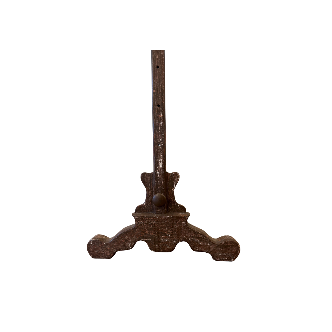 Found Distressed Easle