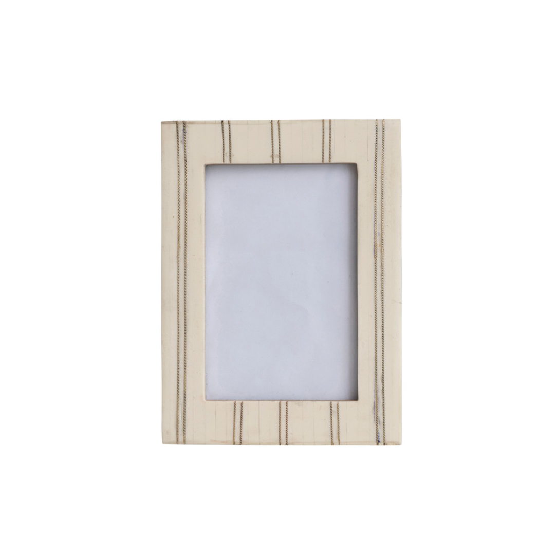 Striped 4 X 6 Resin Photo Frame