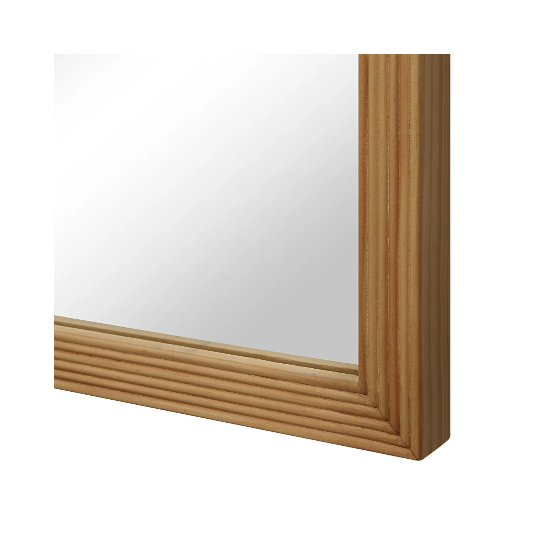Salia Mirror