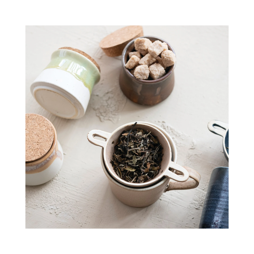 Stoneware Mug with Strainer