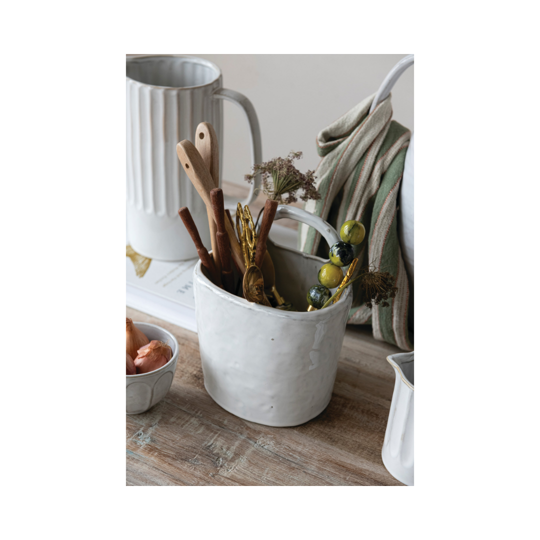 Stoneware Crock with Handle