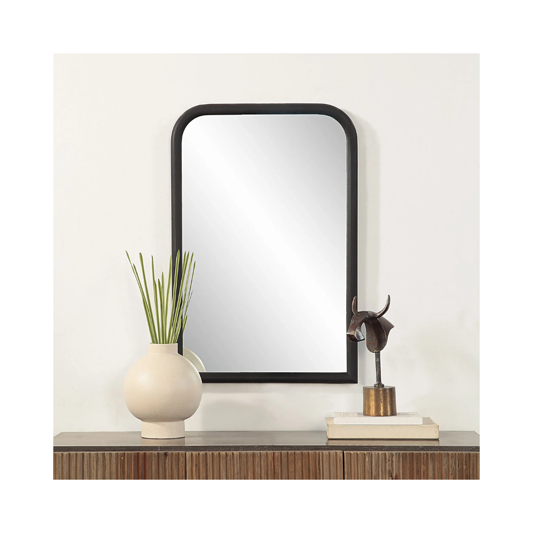 Dovima Mirror