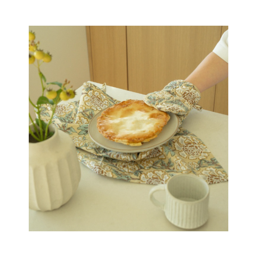 Lirien Block Print Oven Mitt