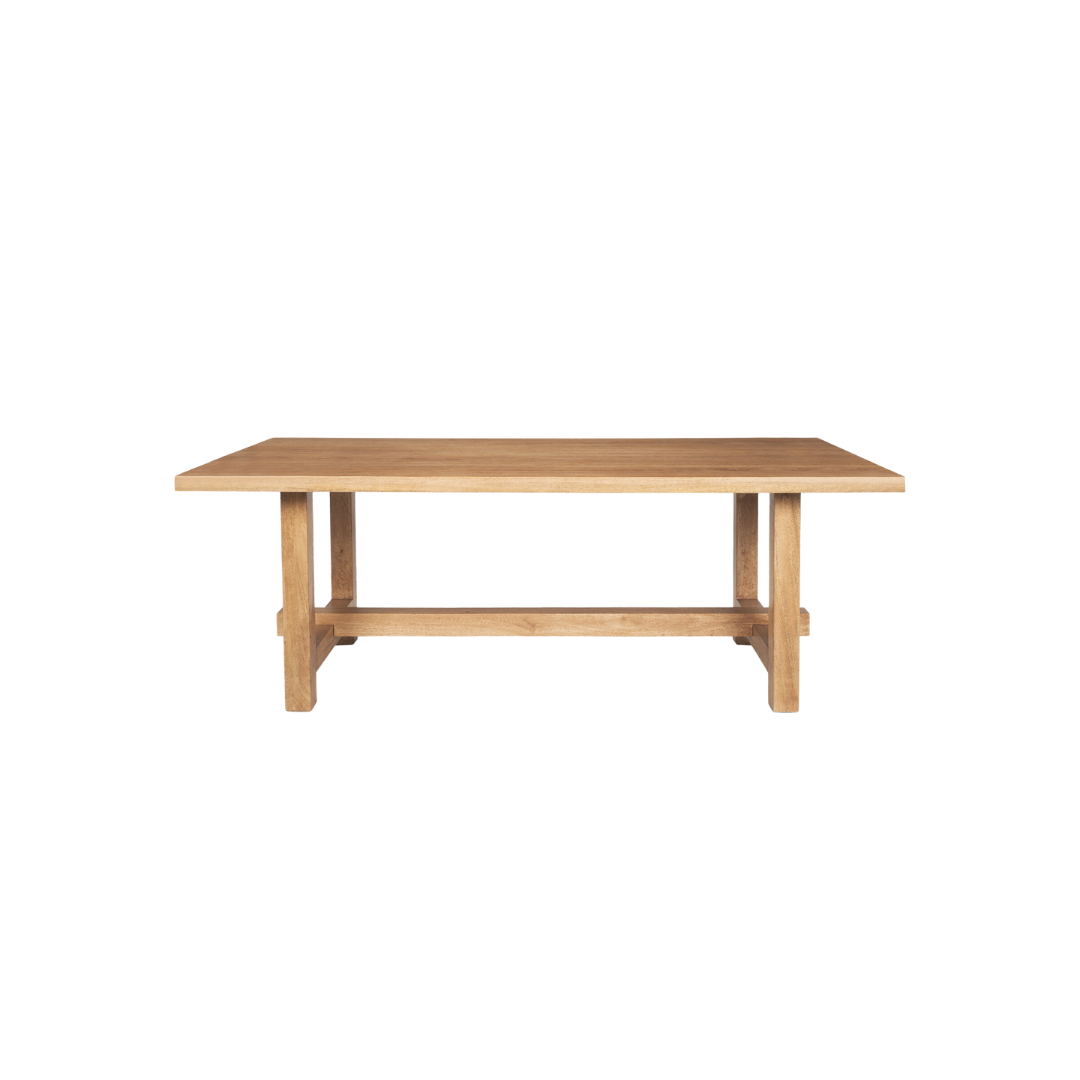 Suke Dining Table
