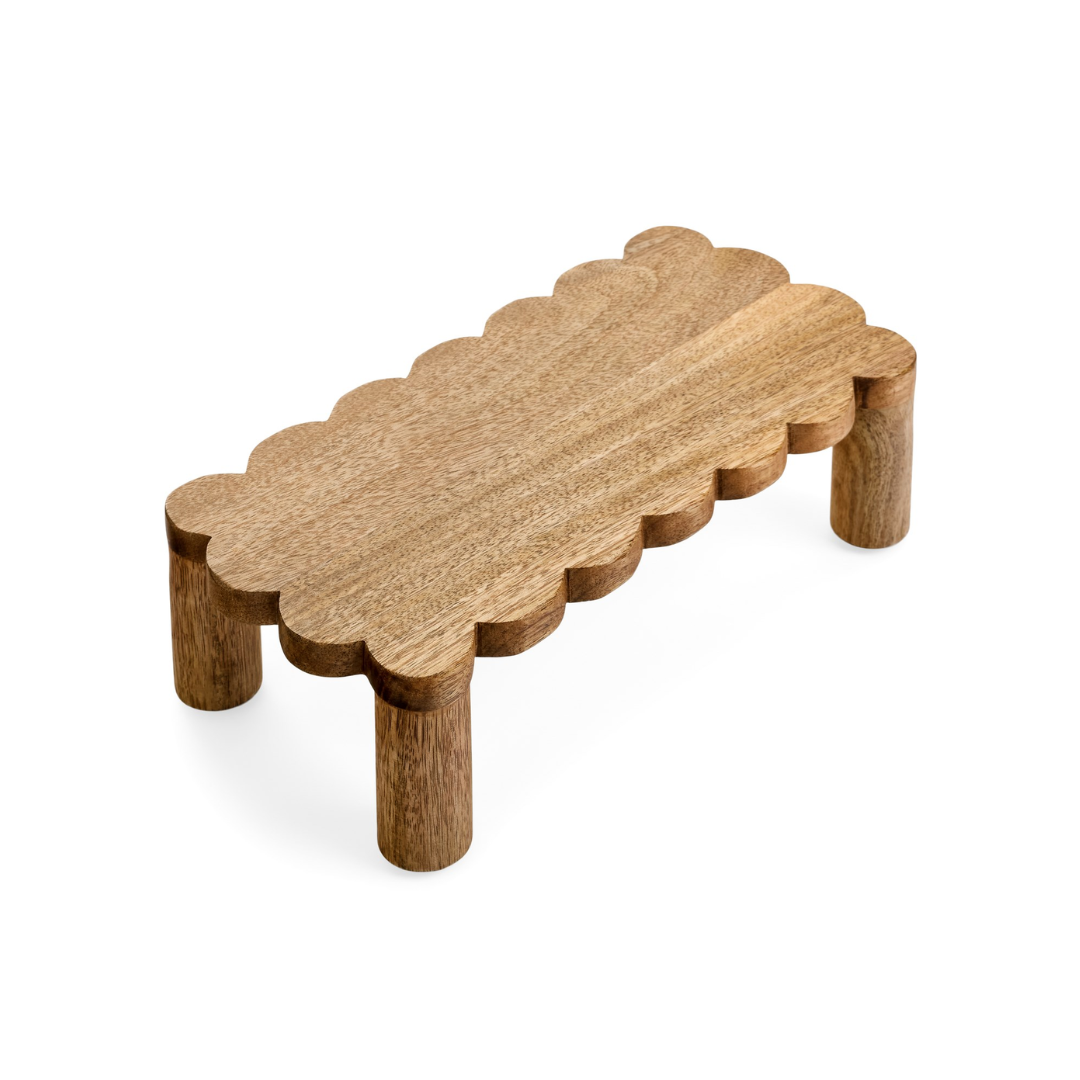 Scalloped Serving Board