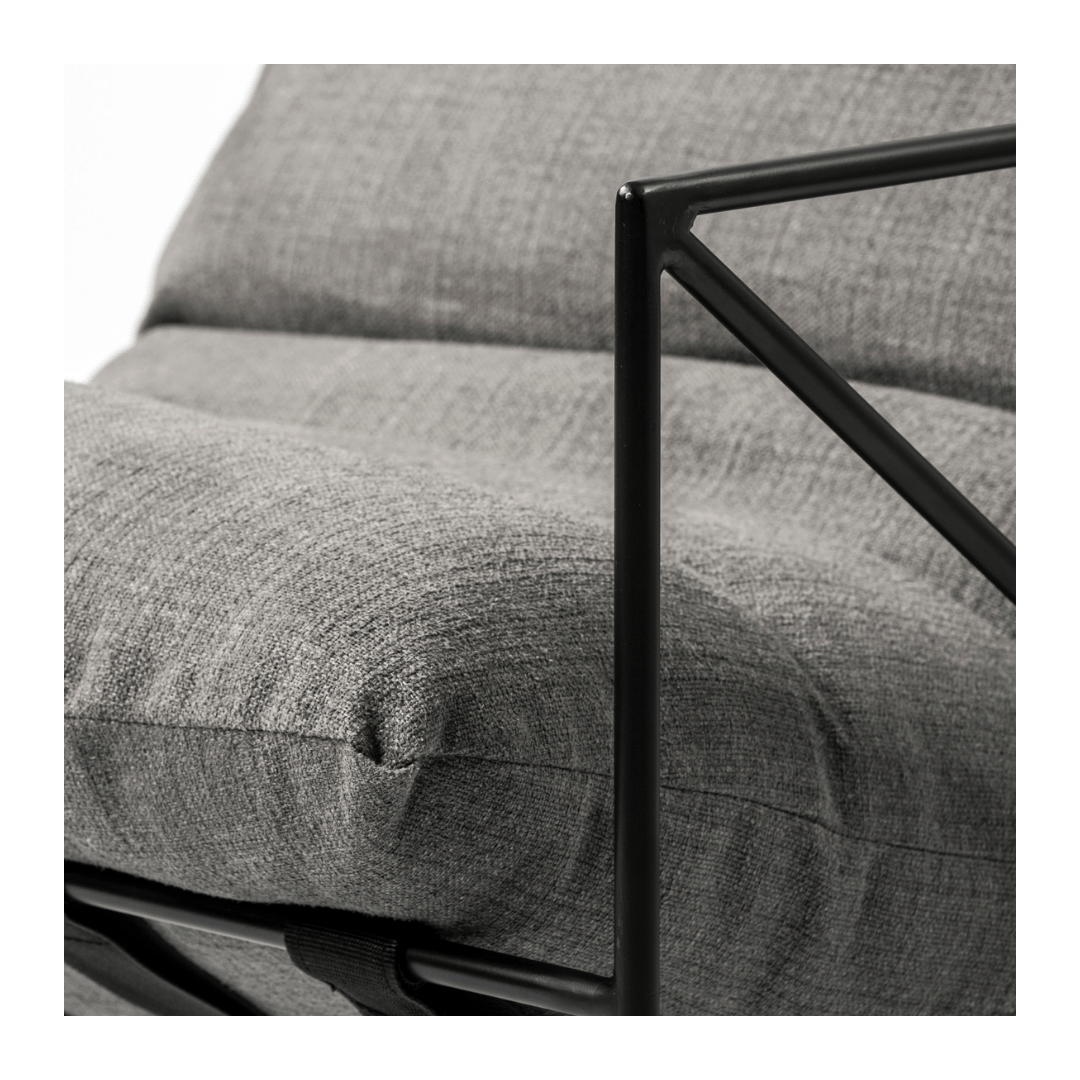 Leonidas Accent Chair